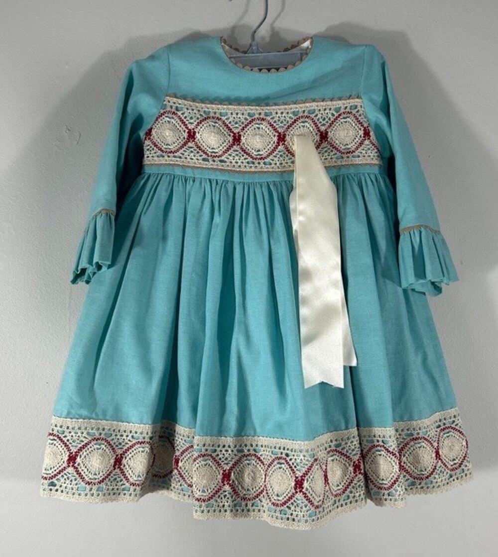 Sonata Handmade Spanish Girls Dress 4-5 Long Sleeve Lace Teal Poly Linen blend